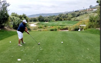 Video thumbnail: Amateur golfer using ZeroGravETee tee