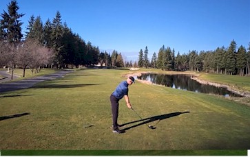 Video thumbnail: Amateur golfer using ZeroGravETee tee