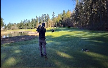 Video thumbnail: Amateur golfer using ZeroGravETee tee